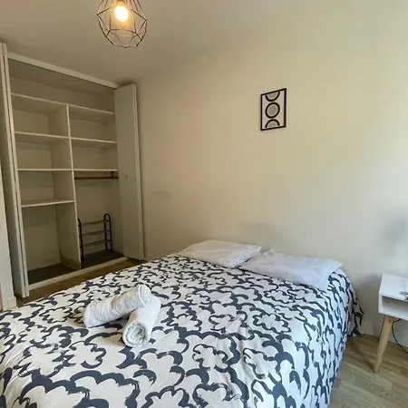 Apartment Le Charment Conde *